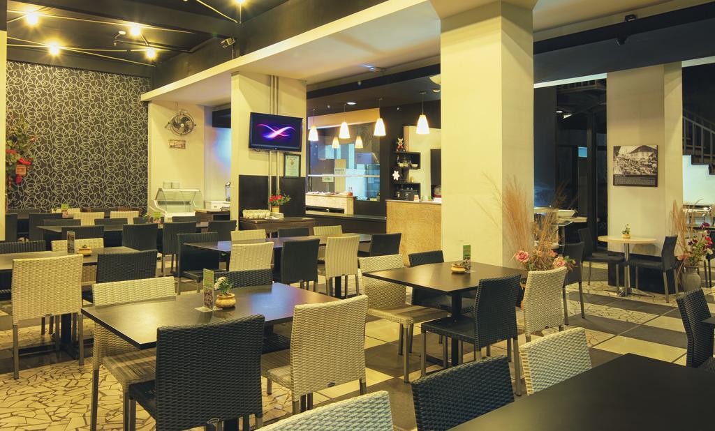 Valore Hotel Cimahi Zewnętrze zdjęcie