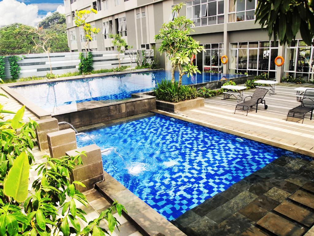 Valore Hotel Cimahi Zewnętrze zdjęcie