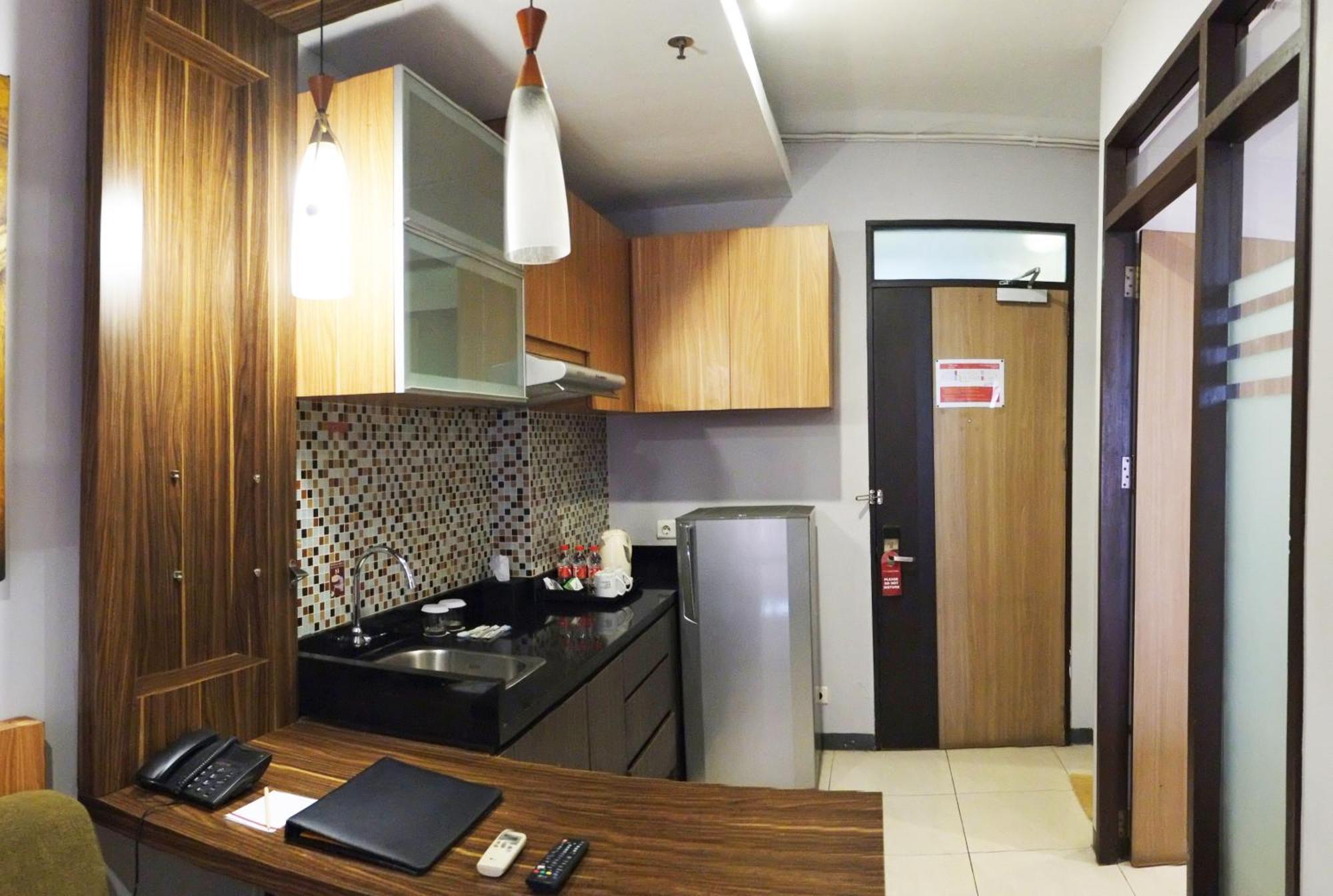 Valore Hotel Cimahi Zewnętrze zdjęcie