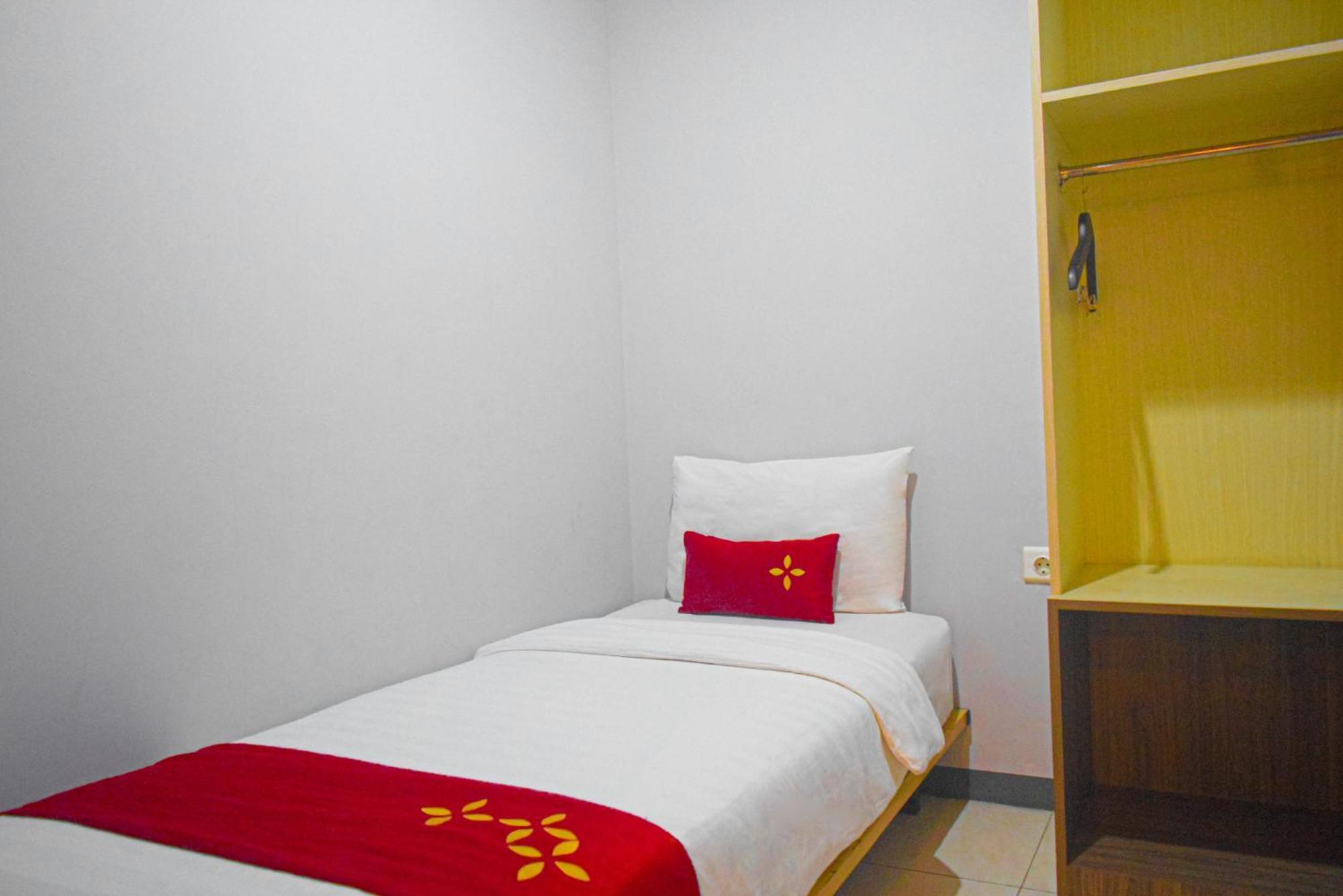Valore Hotel Cimahi Zewnętrze zdjęcie